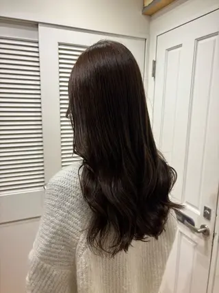 ロング カラー EIGHT新宿 新井彩斗のヘアスタイル