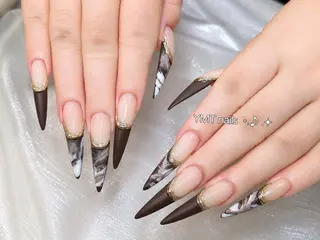 ネイル YMT__ Nailsのネイルデザイン