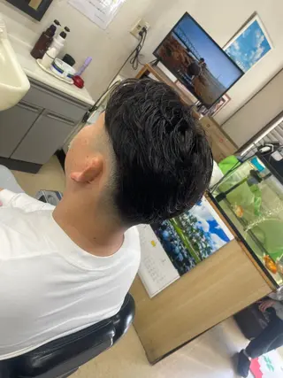 ショート メンズ 片桐 航太のヘアスタイル