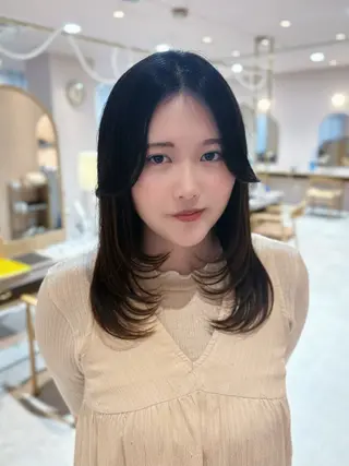 ロング merc.谷本 澪のヘアスタイル