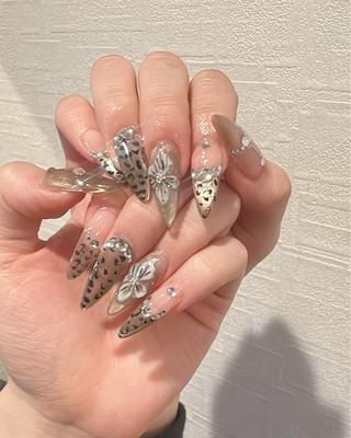 ネイル D-BEAUTY Nailsalonのネイルデザイン