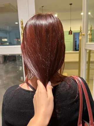 ミディアム カラー 谷口 鈴音のヘアスタイル