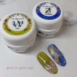 ネイル arm in arm ︎✿Yamamotoのマツエク・マツパデザイン