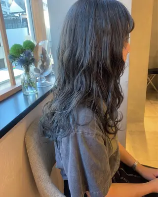 セミロング カラー ヘアアレンジ 眉毛ワックス konomiの眉毛・アイブロウイメージ