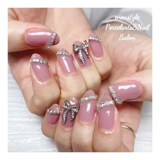 ミディアム ネイル 🐾enen style 🐾のネイルデザイン
