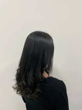 ロング 板倉 凜花のヘアスタイル