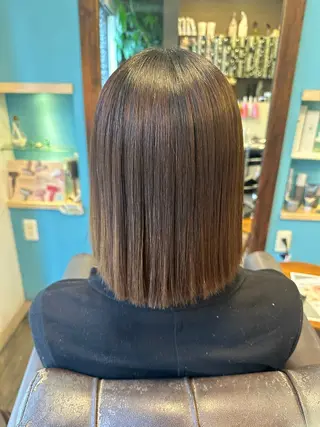 ミディアム 安達 望のヘアスタイル