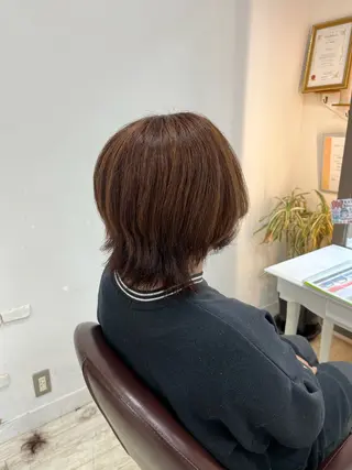 ミディアム 🦋ハイライト/ カラー/こなつ🦋のヘアスタイル