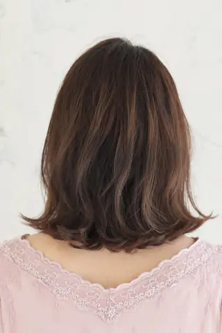 ミディアム RAPT bis ラプトビズのヘアスタイル