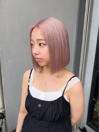 ひな🐥ハイトーン/ レイヤーカット🎼のヘアスタイル