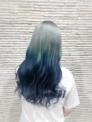 ロング カラー 嶋田 ゆきのヘアスタイル