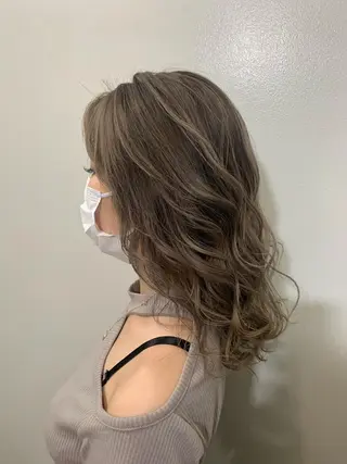 セミロング 大宮/山口 竣也のヘアスタイル