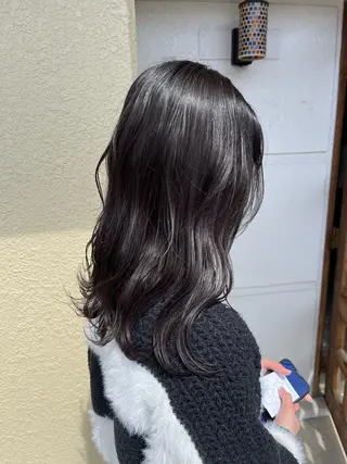 セミロング 🫧透明感カラー× レイヤー🫧HARUのヘアスタイル