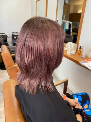 ミディアム カラー 田崎 暁大のヘアスタイル