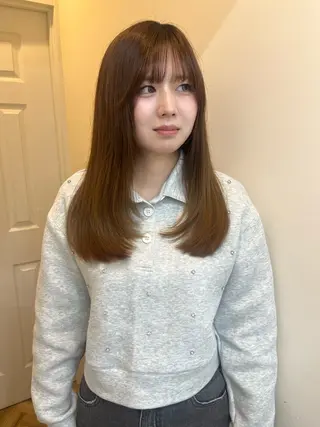 ロング yuka/ロング/ レイヤーカットモデルのヘアスタイル