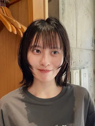 ミディアム chisato☁️ カットカラーモデルのヘアスタイル