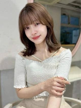 ミディアム 顔周りレイヤー✨ MAHOのヘアスタイル