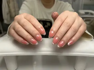 ミディアム 28nails. 宮崎のネイルデザイン