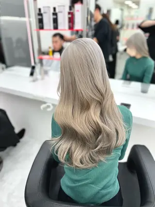 ロング カラー ヘアアレンジ 💍透明感×韓流ハイ トーン💍RYUTAのヘアスタイル