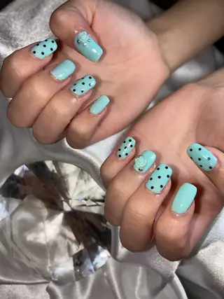 ショート YOKOSUKA NAILS💅✨のネイルデザイン