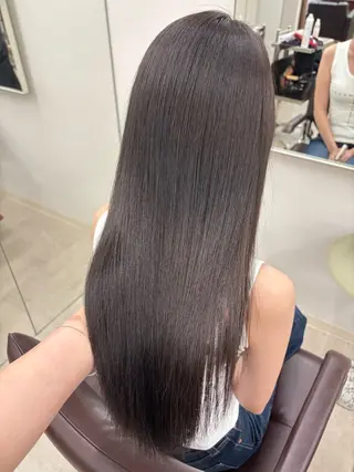 セミロング カラー 渋谷|透明感カラー 🫧🤍|rinaのヘアスタイル