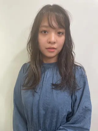 ミディアム 岡元 朗弘のヘアスタイル
