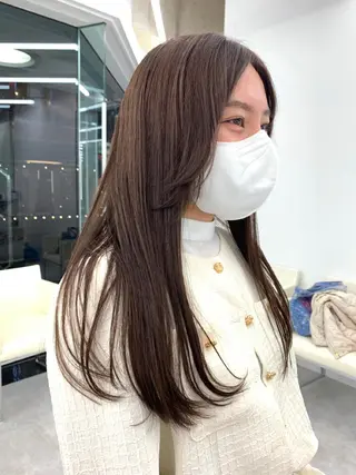 ショート カラー パーマ ヘアアレンジ メンズ キッズ ネイル マツエク・マツパ アイブロウ ボブ×自然な縮毛矯正 RYOGAのヘアスタイル