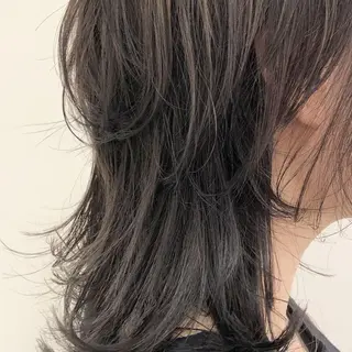 ミディアム レイヤーカット/ ハイライト 千咲季のヘアスタイル