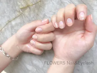 ネイル T. Ayakoのネイルデザイン
