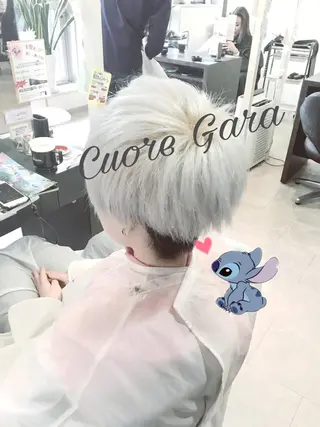 ショート カラー ハイトーン/ブリーチ ルミエール/新栄/栄のヘアスタイル