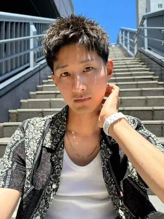 ショート カラー メンズ メンズカットパーマ 伊藤瑠星のヘアスタイル