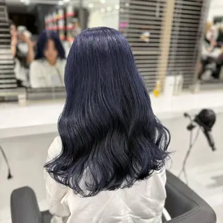 ロング カラー ラベンダー💜 グレージュ🩶のヘアスタイル