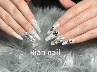 ネイル 長さだし専門Rian ネイルスクールのネイルデザイン
