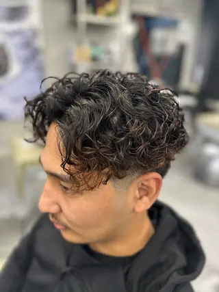 パーマ 【床屋💈No.1】 ドラゴン🐉のヘアスタイル