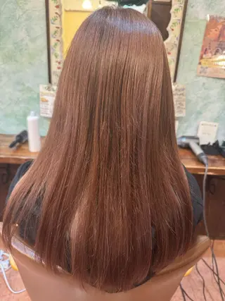 カラー 佐瀬 萌生のヘアスタイル
