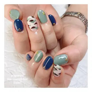 ミディアム ネイル 🐾enen style 🐾のネイルデザイン