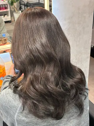 セミロング カラー 札幌韓国風ハイトーン 🇰🇷Yutaのヘアスタイル