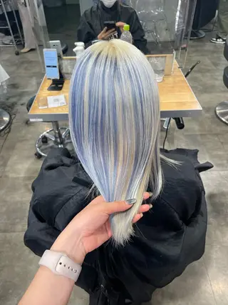 ミディアム カラー ハイトーン 横浜💞ミオのヘアスタイル