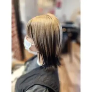 ミディアム カラー ブリーチ・カットモデ ル募集中🫧高口小春のヘアスタイル