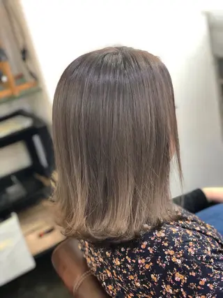 セミロング カラー 【艶髪×韓国風】 毛流れ職人 RYOのヘアスタイル
