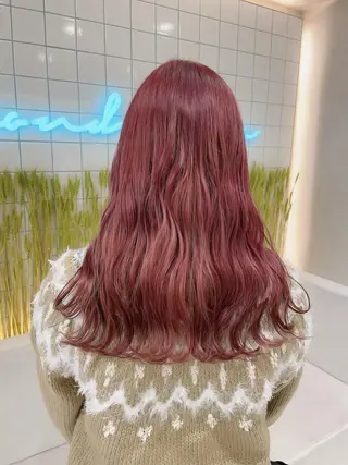 セミロング 透明感オリーブ🫒/ ブリーチなしWカラーのヘアスタイル