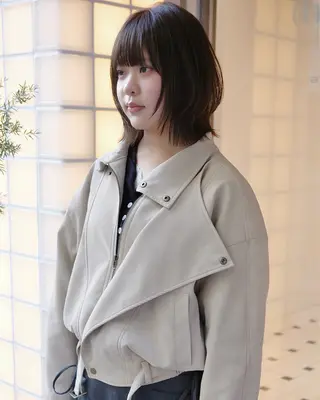 ショート カラー (h)wim ウィムのヘアスタイル