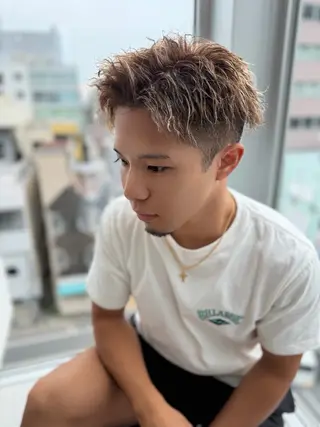 ショート パーマ 🔥メンズ特化方🔥 似合わせ💈三宅悠斗のヘアスタイル
