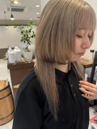 セミロング カラー 坂井田 浩樹のヘアスタイル
