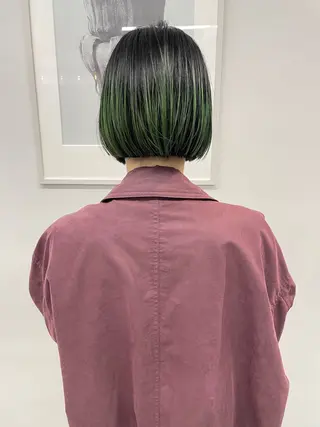 ミディアム オカモト ミユウのヘアスタイル
