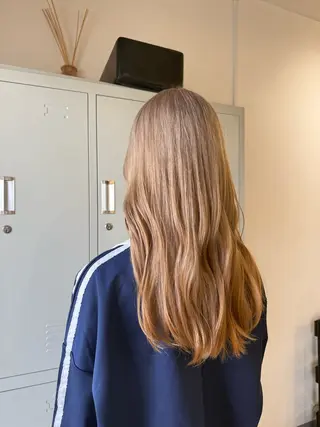 セミロング 透明感カラー🫧 🍒久留米美容室のヘアスタイル