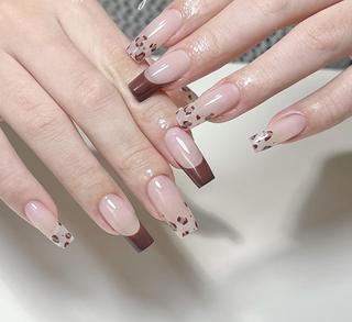 ネイル エリ🫧 nail池袋東口のネイルデザイン