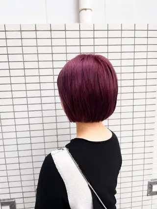ショート カラー 川村 夏のヘアスタイル