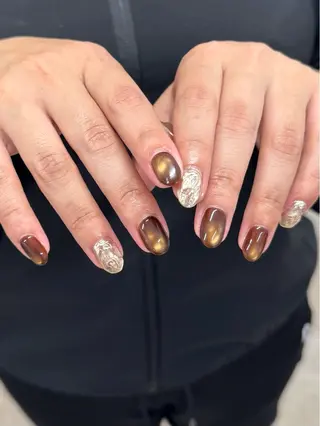 ネイル mutsumi 🩵のネイルデザイン