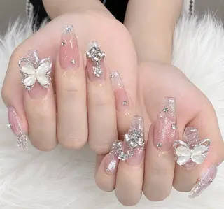 ネイル MIKA RUBY NAIL SLONのネイルデザイン